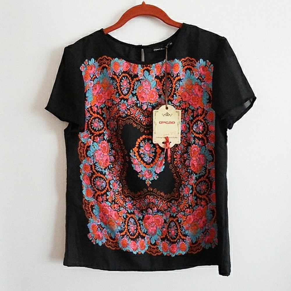 NWT Black Floral Print Design Top M